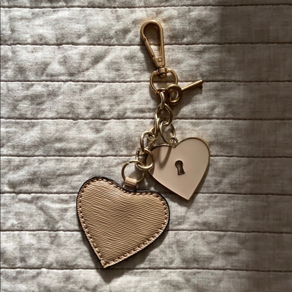 Heart keychain